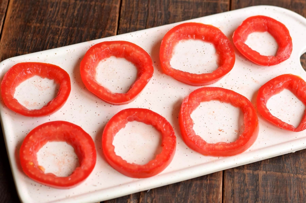Жареные кольца помидоров с начинкой